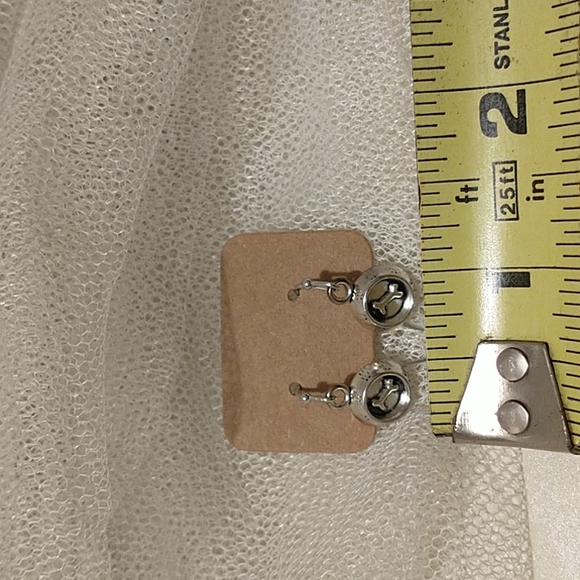 Top Dog Silver Earrings! - Picture 5 of 6